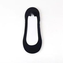✨50%off 🧦Cushioned No-Show Socks for Women | Non-Slip Ice Silk Invisible Boat Socks with Double Sponge Footpads